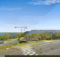 Sandy Shores on Golden Beach - C Tourism