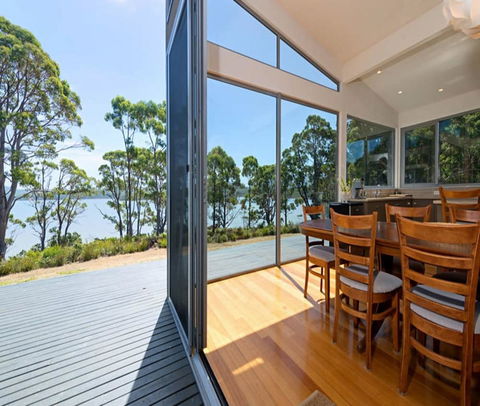Cloudy Bay Lagoon Estate - C Tourism 0