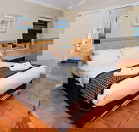 Reflections Holiday Parks Ferry Reserve - C Tourism