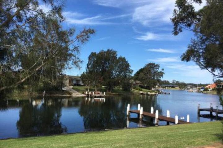 Sussex Inlet NSW C Tourism
