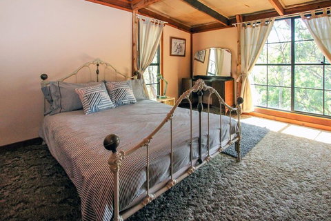 Shady Creek Eco Cabin - C Tourism 6