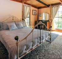 Shady Creek Eco Cabin - C Tourism