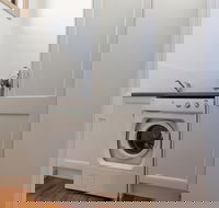 Broadwater By The Beach - With Heated Outdoor Spa - C Tourism