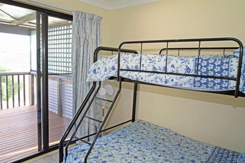House That Has The Lot - C Tourism 6