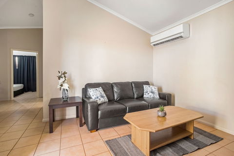Karratha Caravan Park - C Tourism 4