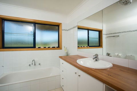 Kara Yaringa On Hill Street - C Tourism 4