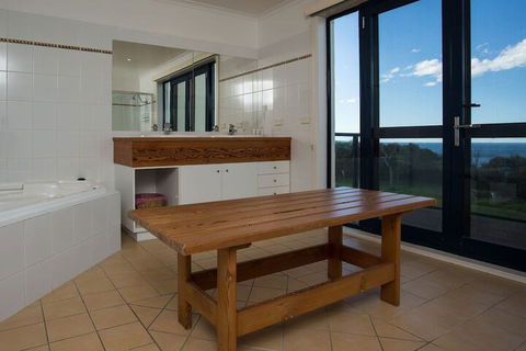 Kara Yaringa On Hill Street - C Tourism 3