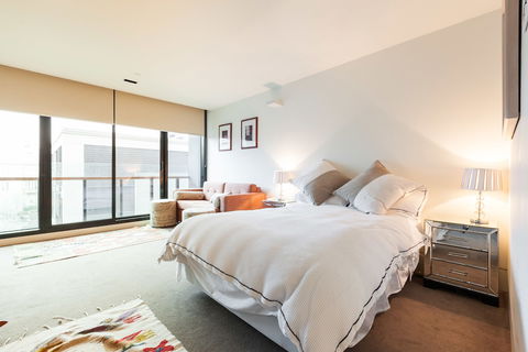 CELESTE, 1BDR East Melbourne Apartment - C Tourism 1