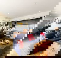 TALIA 1BDR Carlton Apartment - C Tourism