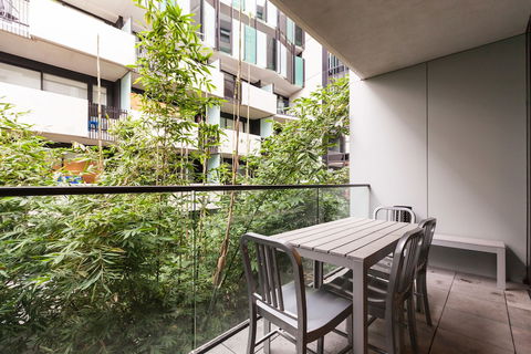 ZACH, 1BDR St.Kilda Apartment - C Tourism 0