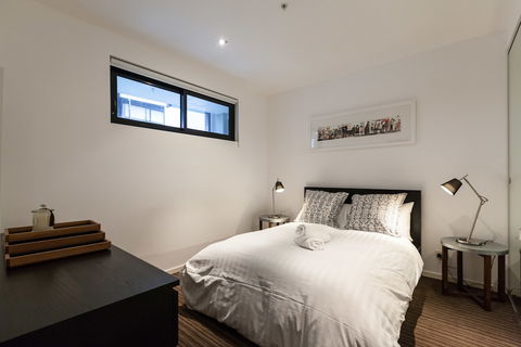 ZACH, 1BDR St.Kilda Apartment - C Tourism 2