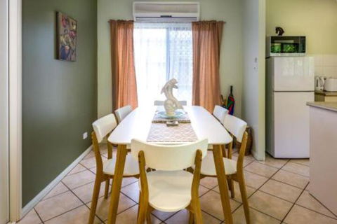 Cable Cottage Holiday Home - C Tourism 5