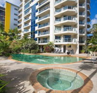 Cairns Oceanview at 181 The Esplanade 6 - C Tourism