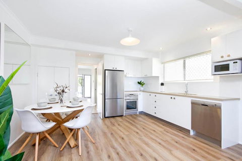 42 Bryan Street - C Tourism 2