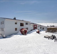 Lawlers 32 - C Tourism