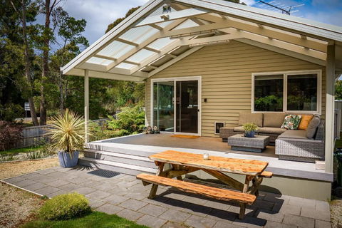 Adventure Bay Holiday Home - C Tourism 6