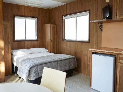 Stuarts Point Holiday Park - C Tourism 1