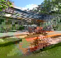 Rail Trail Cottage - BRIGHT - C Tourism