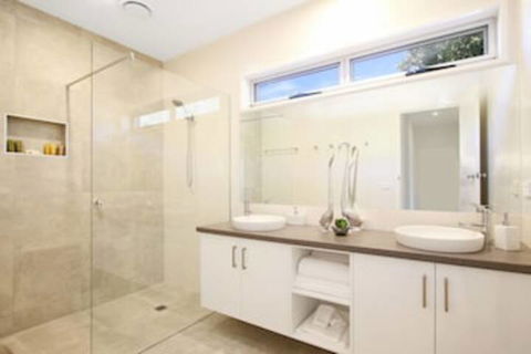 18 On Rayner - Swish Apartment Myrtleford - C Tourism 0