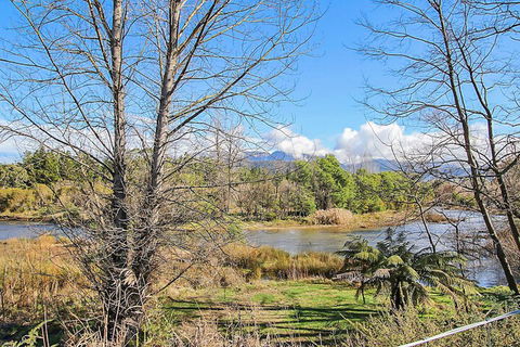 River Verse - On The Ovens - C Tourism 2