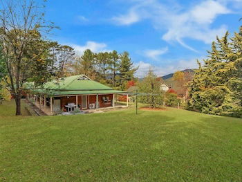 Alpine Mist - Spacious 5 Bedroom Home - C Tourism 0