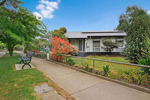 Delany Surprise Pet Friendly House - C Tourism 4