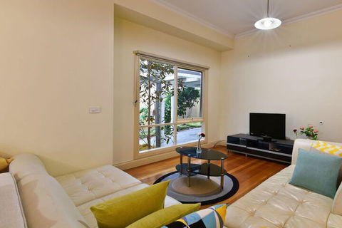 Balwyn Houses - C Tourism 7