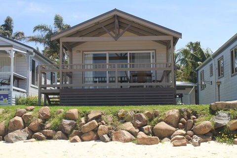 Dolphins Point Tourist Park - C Tourism 6