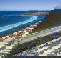 Beachfront Hallidays Point - C Tourism