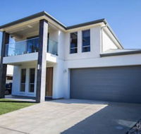 The Races - Swanport