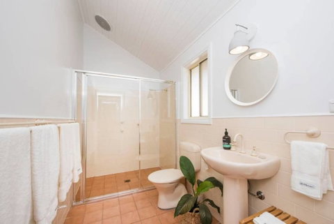 Peppertree Hill Luxury Farm Accomodation - C Tourism 6
