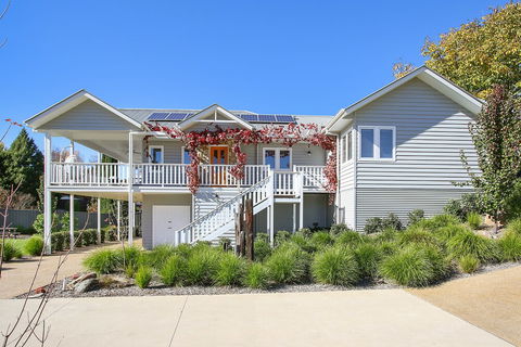 Autumn Home - Our Place At Bright - C Tourism 0