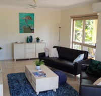 Beach House on Begley - Airlie Beach