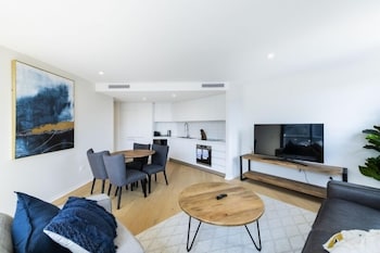 Accommodate Canberra - Northshore - C Tourism 5