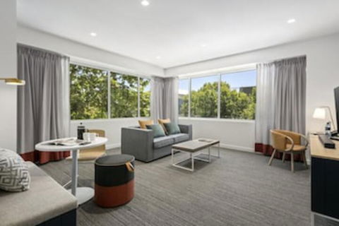 Quest Canberra City Walk - C Tourism 0
