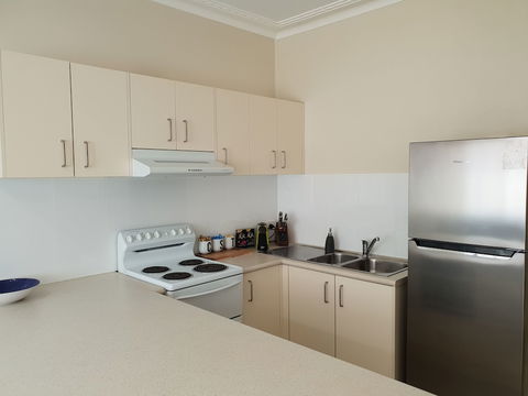 Mayfield Short Stay Apartments - C Tourism 5