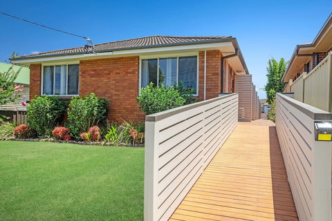 Mayfield Short Stay Apartments - C Tourism 0