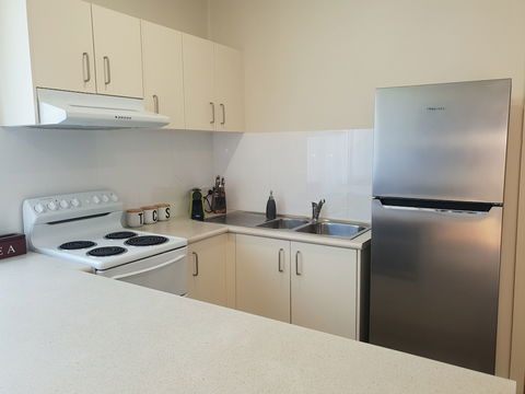 Mayfield Short Stay Apartments - C Tourism 6