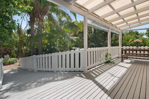 Carolyns Beach House - C Tourism 6