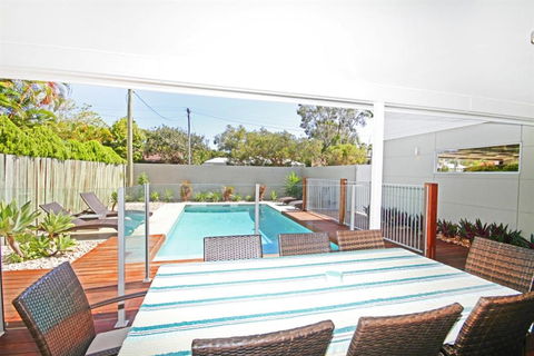 22 Sorrento Avenue Coolum Beach Linen Supplied PET FRIENDLY 500 BOND - C Tourism 6