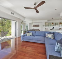 Frangipani House - C Tourism