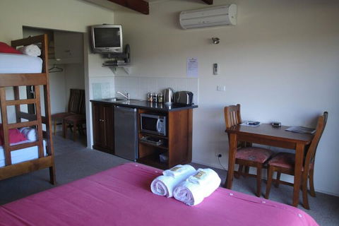 Delatite Apartments Merrijig - C Tourism 4