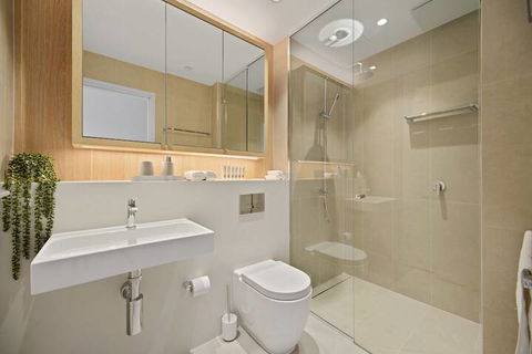 New Contemporary Apartment Near Macquarie Centre - C Tourism 4