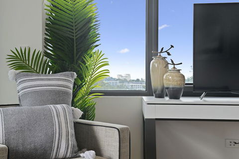 New Contemporary Apartment Near Macquarie Centre - C Tourism 5