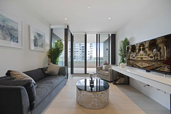 Brand New Fully Furnished Apartment Near Macquarie Centre - C Tourism 6