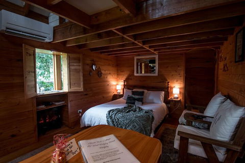 Guide Falls Cottage - C Tourism 5