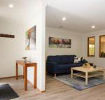 12 Mount Porepunkah Road - C Tourism