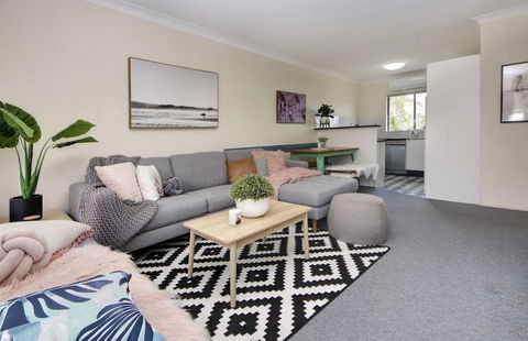 Anchored At South West Rocks - C Tourism 3