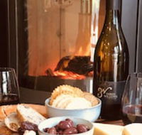 The Cottage at 3 Willows Vineyard - C Tourism