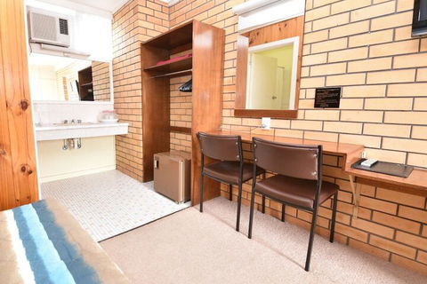 Edenhope Motor Inn - C Tourism 7
